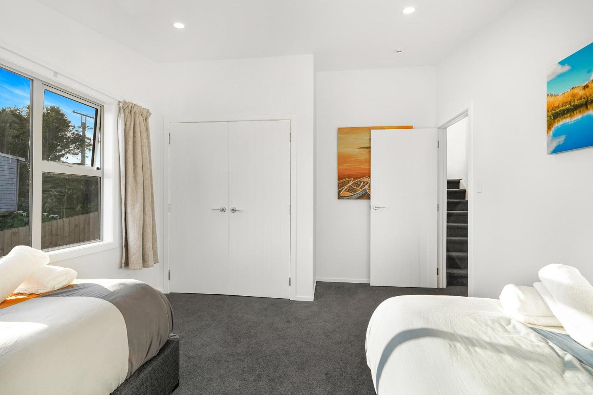 Peninsula Paradise - Raglan Holiday Home Екстериор снимка