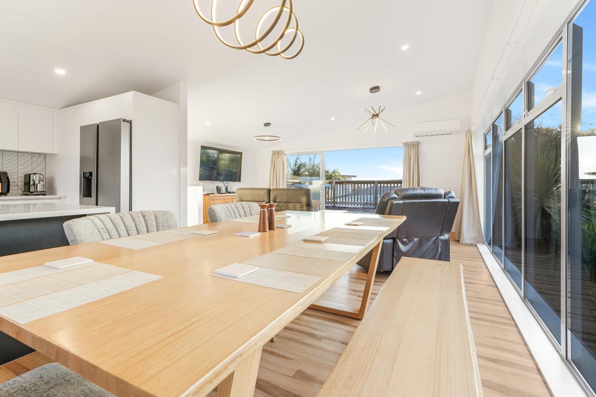 Peninsula Paradise - Raglan Holiday Home Екстериор снимка