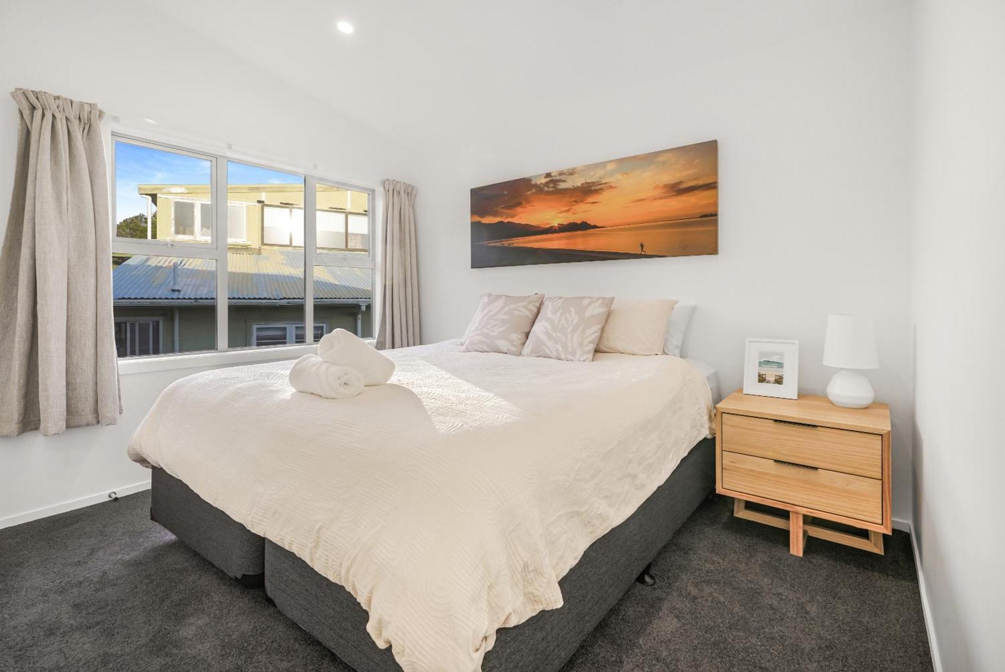 Peninsula Paradise - Raglan Holiday Home Екстериор снимка